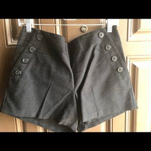 Black riviera shorts